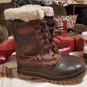 Vintage Sorel Crusader Leather Winter Boots men’s 8 (runs large)